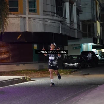 Runner Photo 7974691
