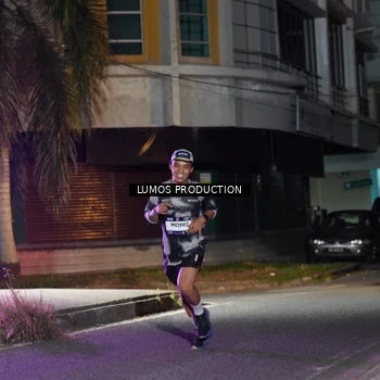 Runner Photo 7974693