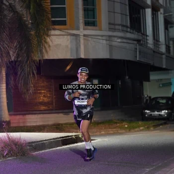 Runner Photo 7974697