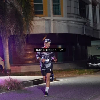 Runner Photo 7974701