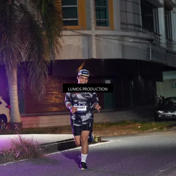 Runner Photo 7974705