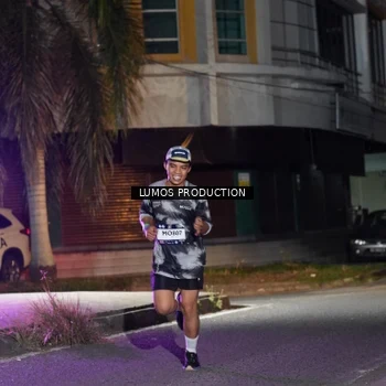 Runner Photo 7974707