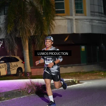 Runner Photo 7974713
