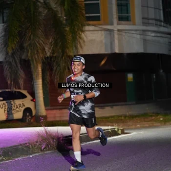 Runner Photo 7974714