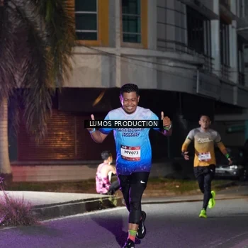 Runner Photo 7974747