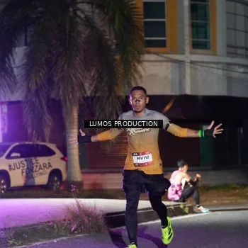 Runner Photo 7974767