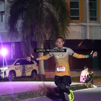 Runner Photo 7974770