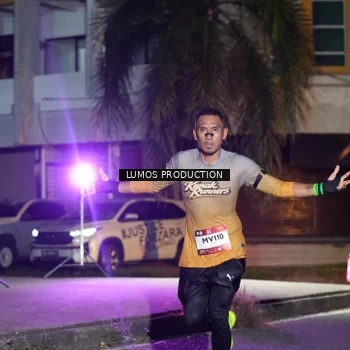 Runner Photo 7974777