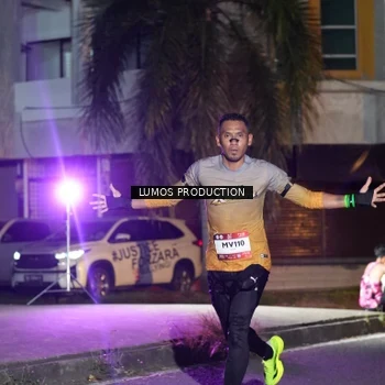 Runner Photo 7974779