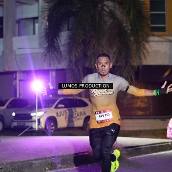 Runner Photo 7974780