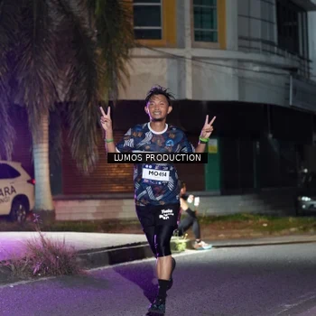 Runner Photo 7974799