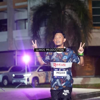 Runner Photo 7974811