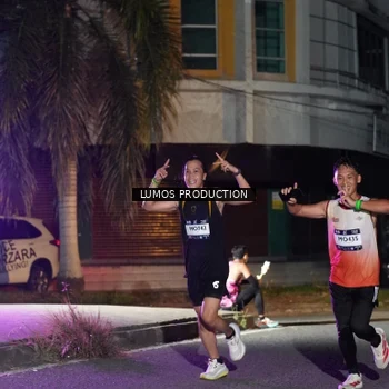 Runner Photo 7974855
