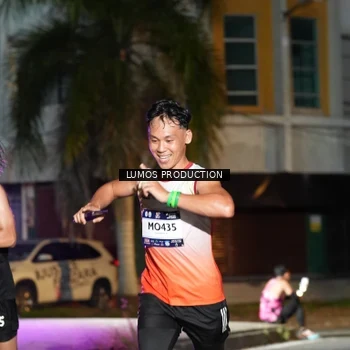 Runner Photo 7974869