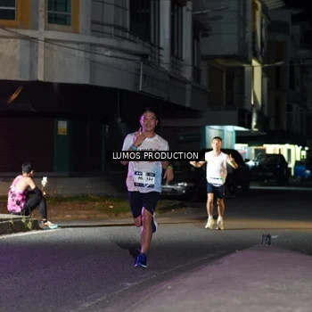 Runner Photo 7974900