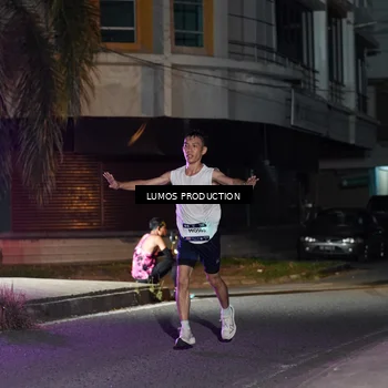 Runner Photo 7974922