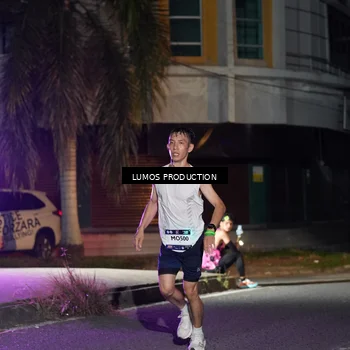 Runner Photo 7974939