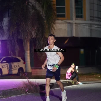 Runner Photo 7974943
