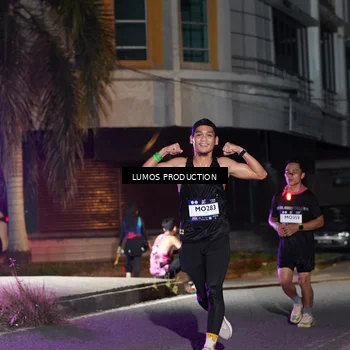 Runner Photo 7974973