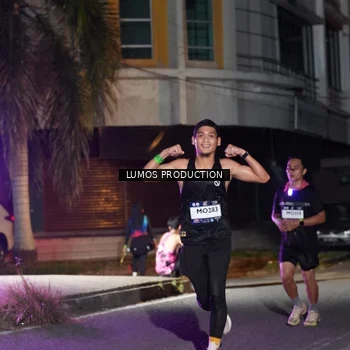 Runner Photo 7974974