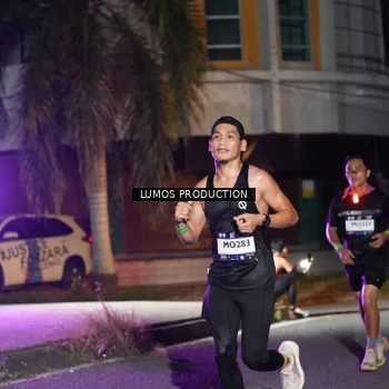 Runner Photo 7974983