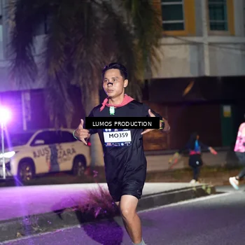 Runner Photo 7975006