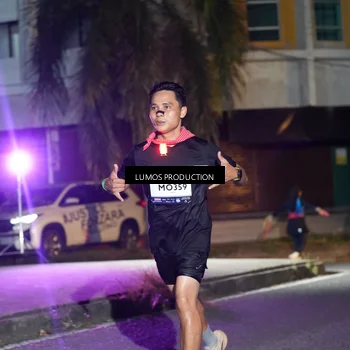 Runner Photo 7975010
