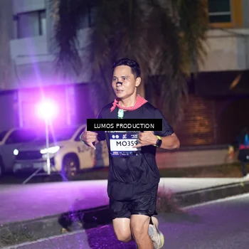 Runner Photo 7975015