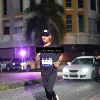Runner Photo 7975037