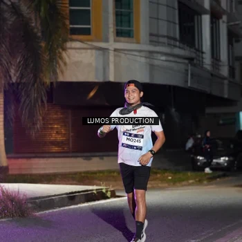 Runner Photo 7975072