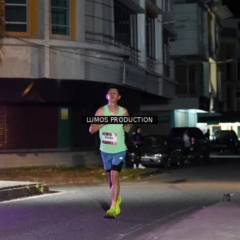 Runner Photo 7975098