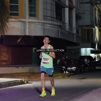 Runner Photo 7975106