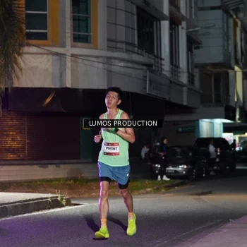 Runner Photo 7975109