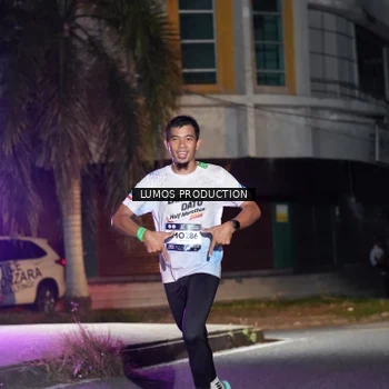 Runner Photo 7975147