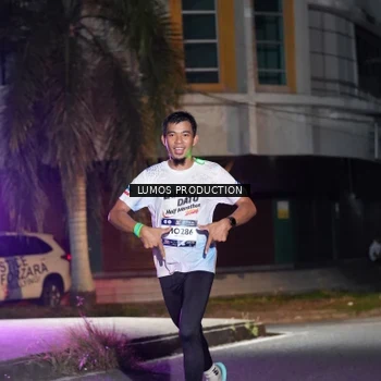 Runner Photo 7975149