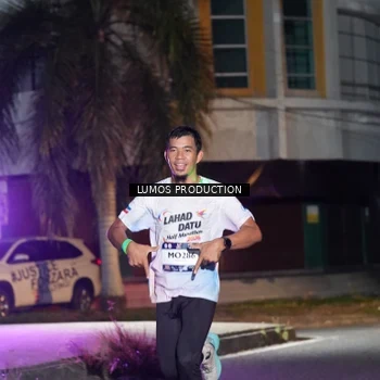 Runner Photo 7975152