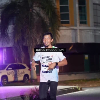 Runner Photo 7975153