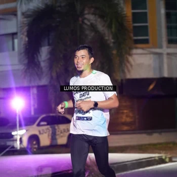Runner Photo 7975156