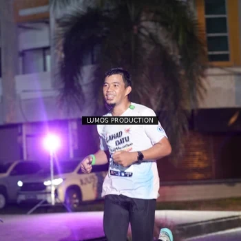 Runner Photo 7975161