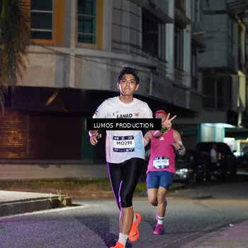 Runner Photo 7975196