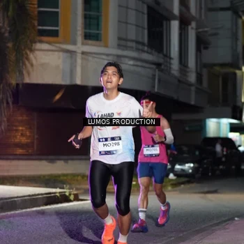 Runner Photo 7975205