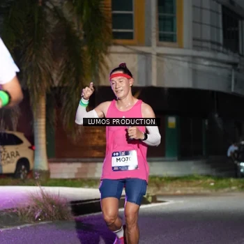 Runner Photo 7975217