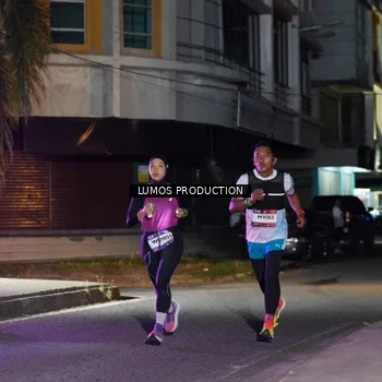 Runner Photo 7975257