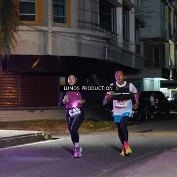 Runner Photo 7975259