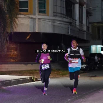 Runner Photo 7975263