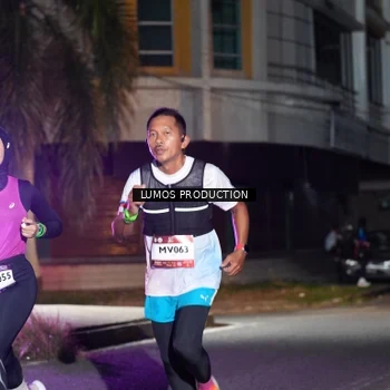Runner Photo 7975293