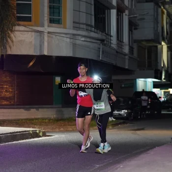 Runner Photo 7975307