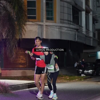 Runner Photo 7975323