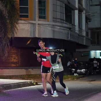 Runner Photo 7975324