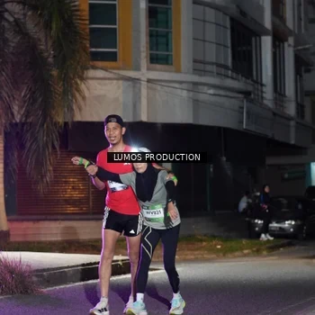 Runner Photo 7975328